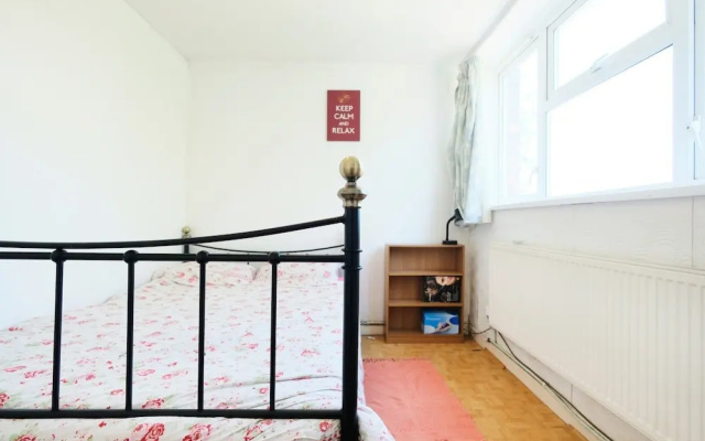 A Cosy two Bedroom Apartment, Sleeps 3