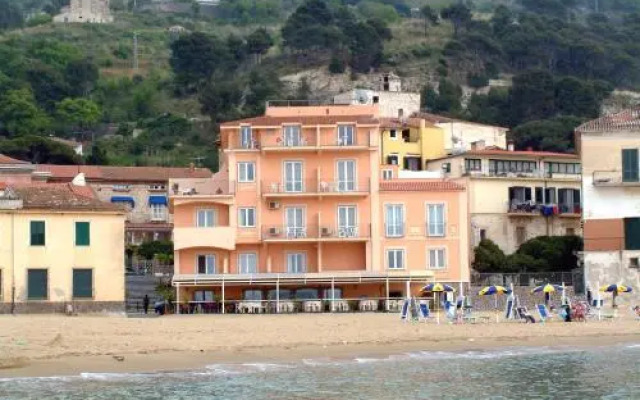 New Hotel Sonia