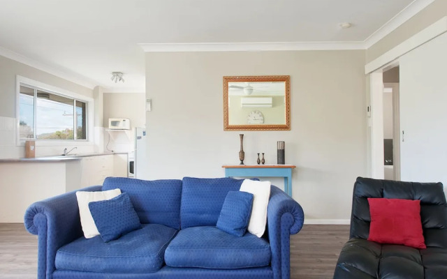 Surfair, Unit 1/24 Marine Drive