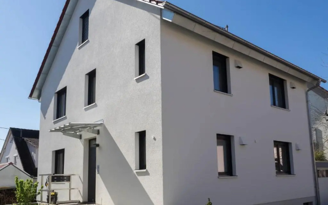 16Lilien Apartmentwohnung