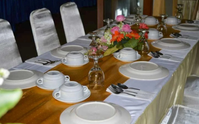 Lembah Sarimas Hotel