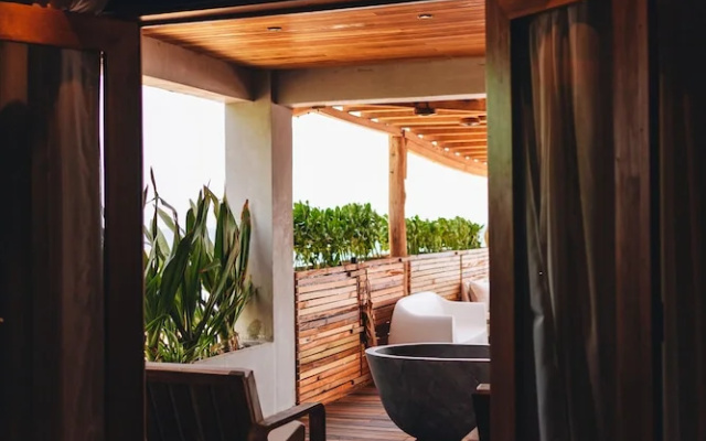 Naked Hotel Zipolite