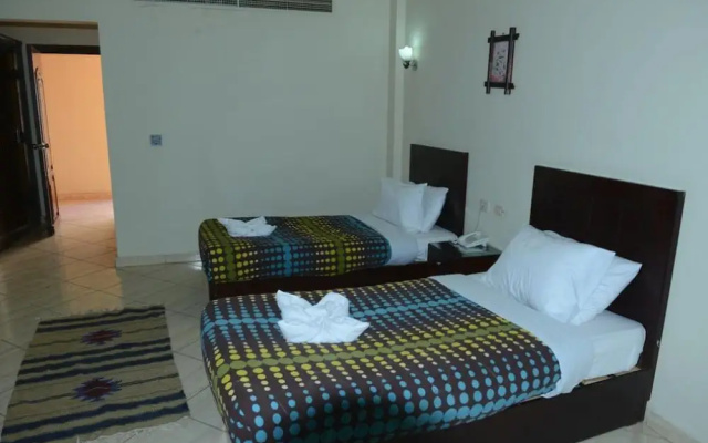 La Sirena Hotel Beach Resort