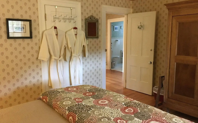 Dream House Country Inn
