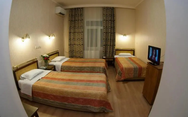 Olympos Hotel