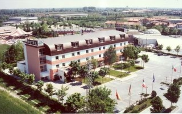 Отель Garden Италия, Ноале - отзывы, цены и фото номеров - забронировать отель Garden онлайн вид на фасад