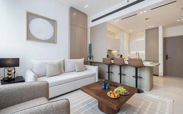 Binghatti Phantom Suites by Hostiva
