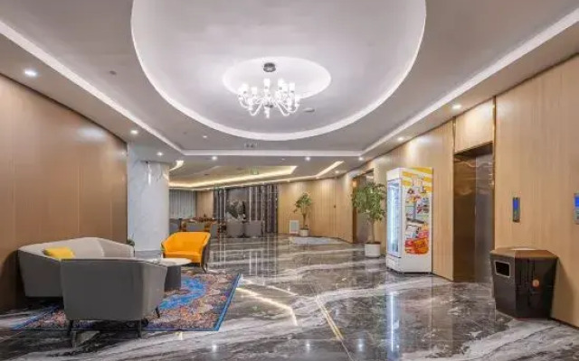 Tekes Bauhinia Rezen Retreat Hotel (Bagua City Center Taiji Altar Branch)
