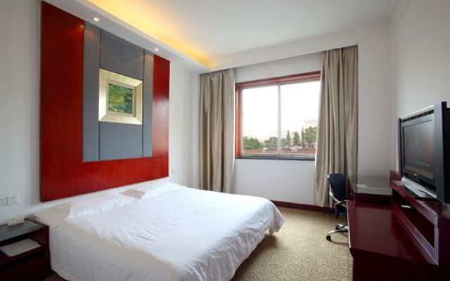 Xiangbao Lake Hotel