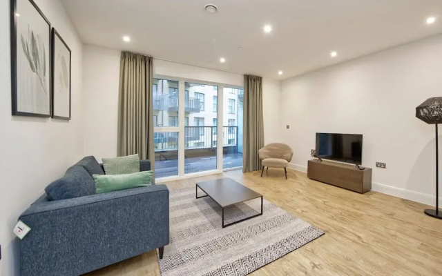 Brand-new Two-bedroom Flat in Colindale