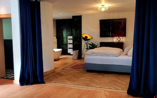 Graceland In the Black Forest