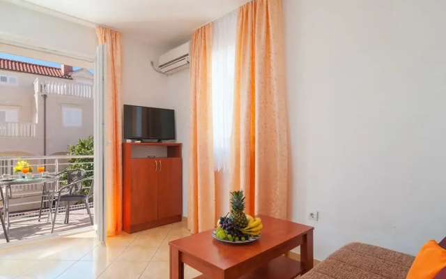 Apartments Island Beat - Two Bedroom Apartment With Balcony
