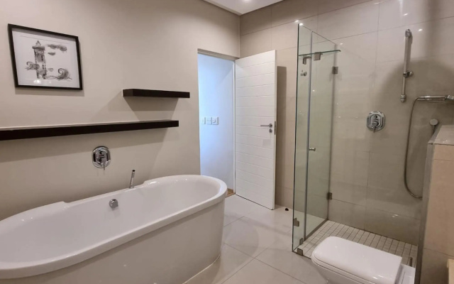 The Crystal - Spectacular sea Views in Camps Bay