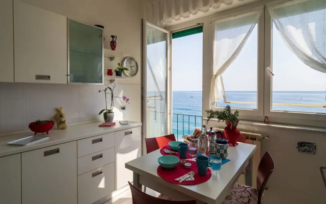 Giaella Sea View Apartment