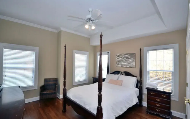 Villa Skylar