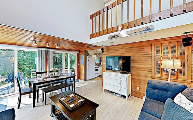 55 West Dennis - 3 Br Home