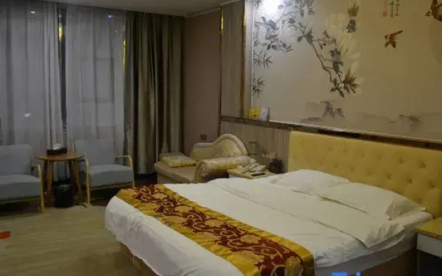Guigang Xingpeng Business Hotel