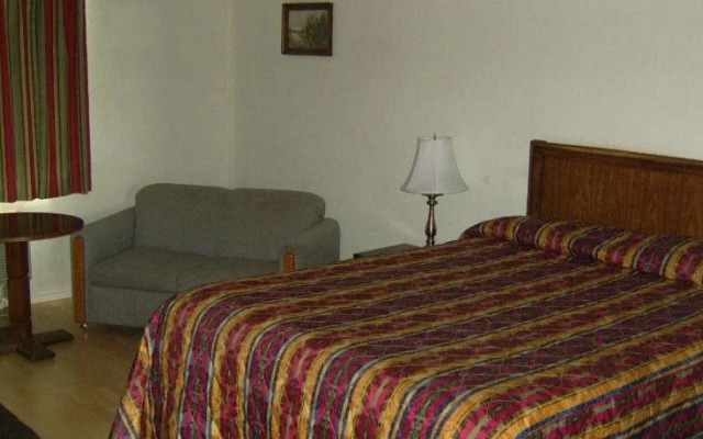 Interstate Inn