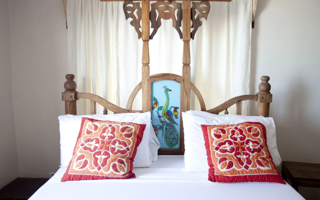 Coral Rocks Hotel & Restaurant