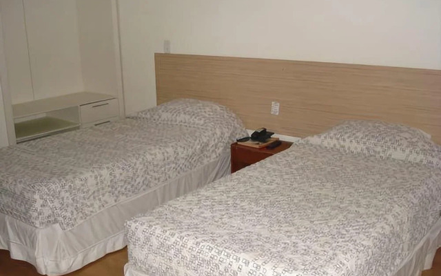 Kingstown Hotel