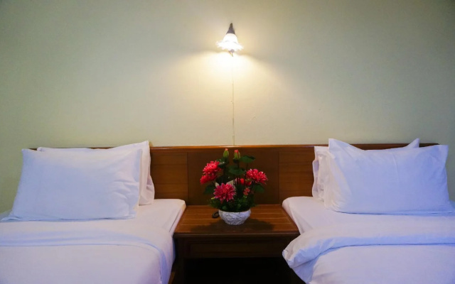 Hua Lin Inn