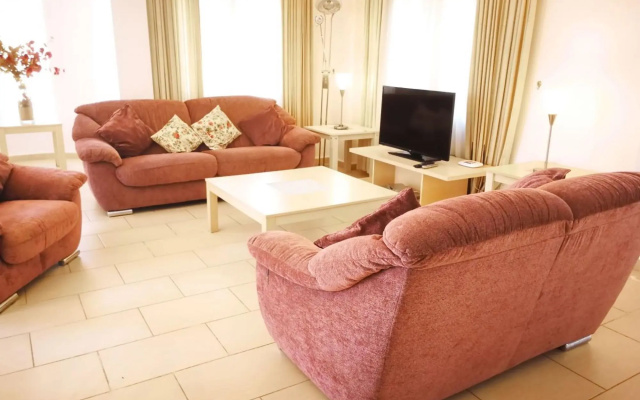 Charming Villa with Private Pool in Antalya
