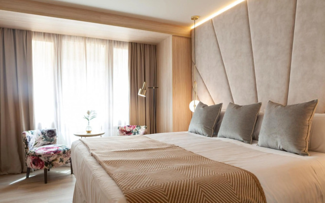 Nivia Born Boutique Hotel