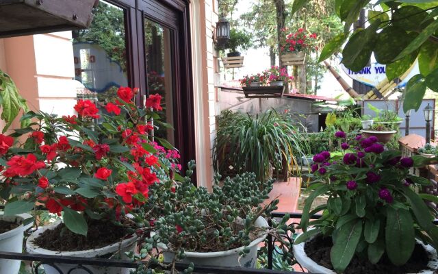 Отель Thai Binh Sapa Hotel Вьетнам, Шапа - отзывы, цены и фото номеров - забронировать отель Thai Binh Sapa Hotel онлайн вид на фасад