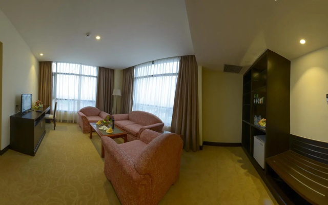 Red River View Hotel