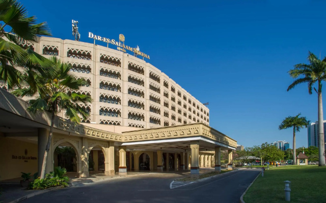Отель Dar Es Salaam Serena