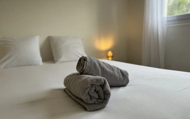 Apartment Near Le Mans Circuit