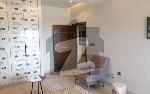Chinar Apartments