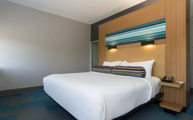 Aloft by Marriott Charleston Airport & Convention Center