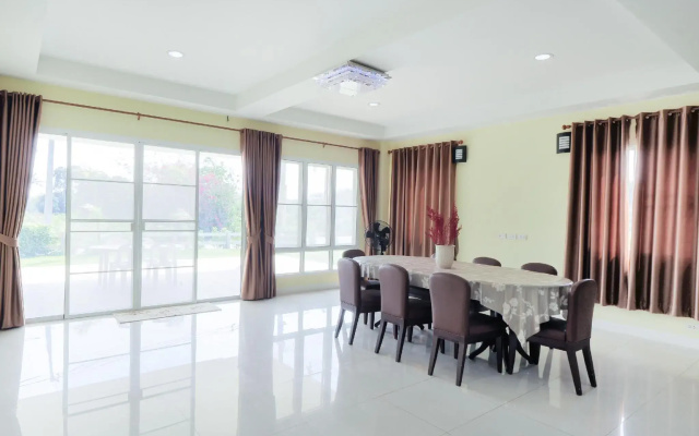 Ai Villa by OYO Rooms