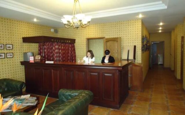 John Hughes Hotel Донецк интерьер отеля