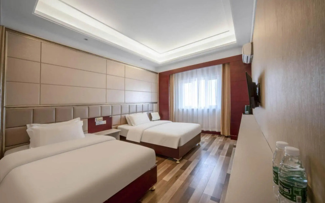 Ayile Holiday Hotel