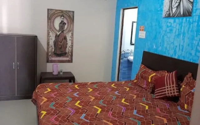 Hotel Pooja Palace