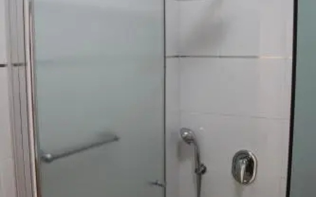 Gk Apartment Ben Gurion St.