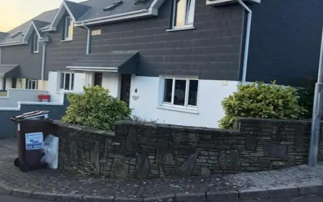 Feather bed 3 bedroom house