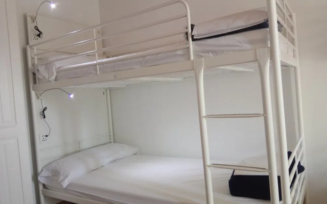 Albergue Cruces de Iria