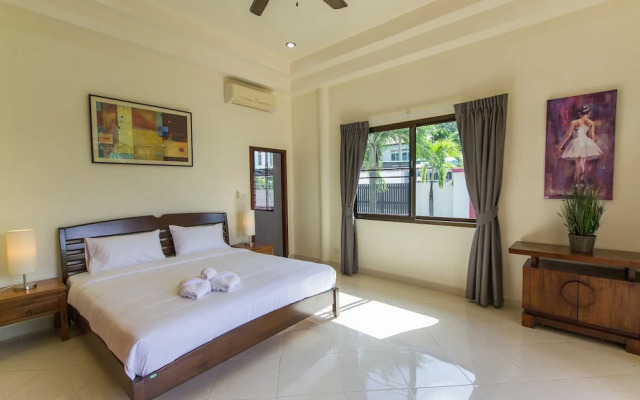 Seaview Tropical 3BR Pool Villa