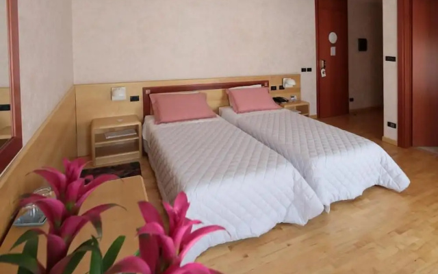 Hotel Contà