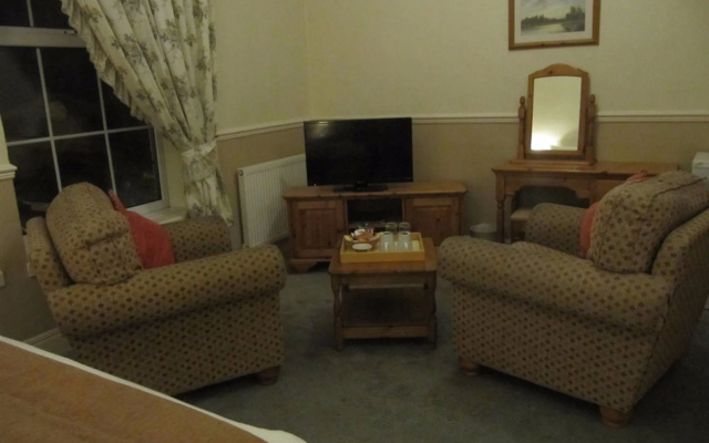 Old Hall Hotel