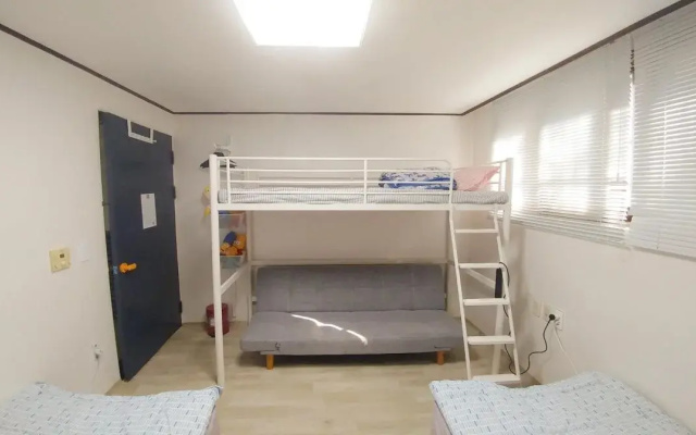 Naru Hostel Hongdae Private