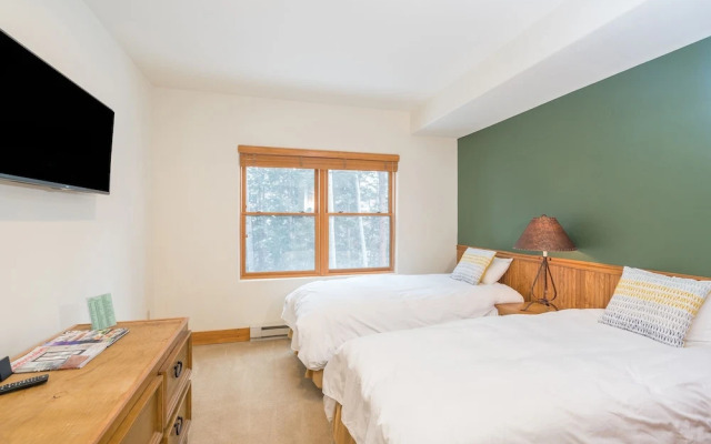 Bear Creek Lodge 203ab 2 Bedroom Condo by Alpine Lodging Telluride