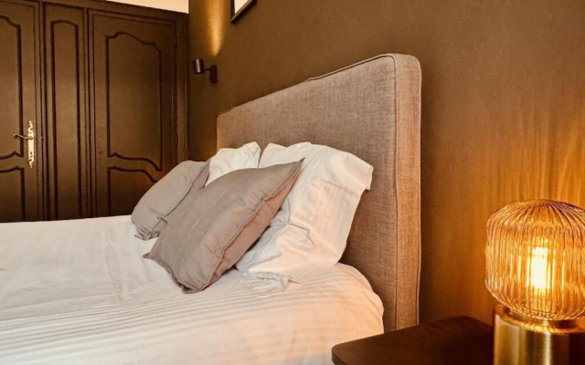 The Rose Suites