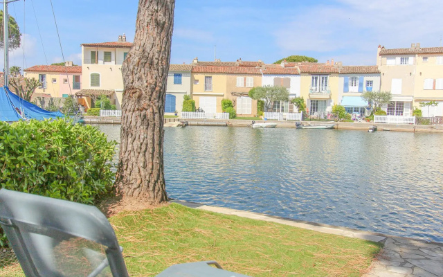 Pleasant Holiday Home in Port Grimaud With Garden