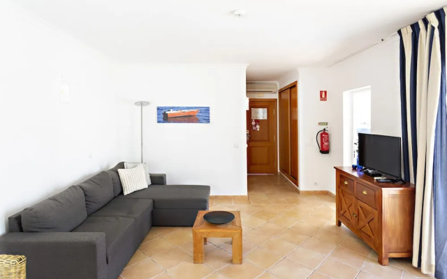 QV 208 - Sea View Apartment - Quinta Velha
