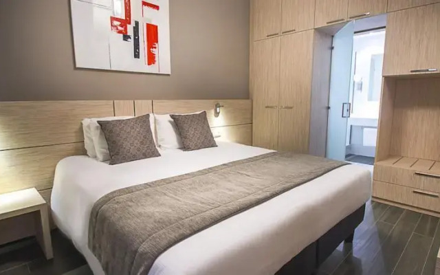 Best Western Plus Aero 44 Charleroi Airport