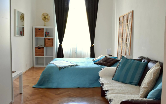 AIRSTAY PRAGUE Wellness apartments Florenc
